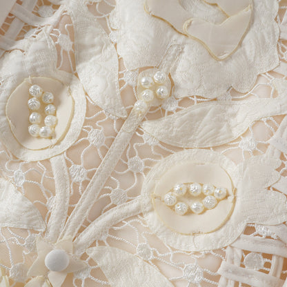 Léa White Floral Appliqué Crochet Mini Dress