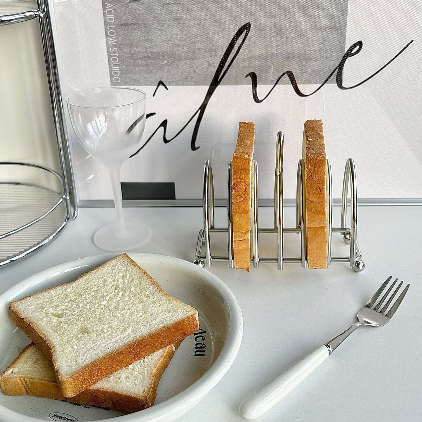Toast Holder