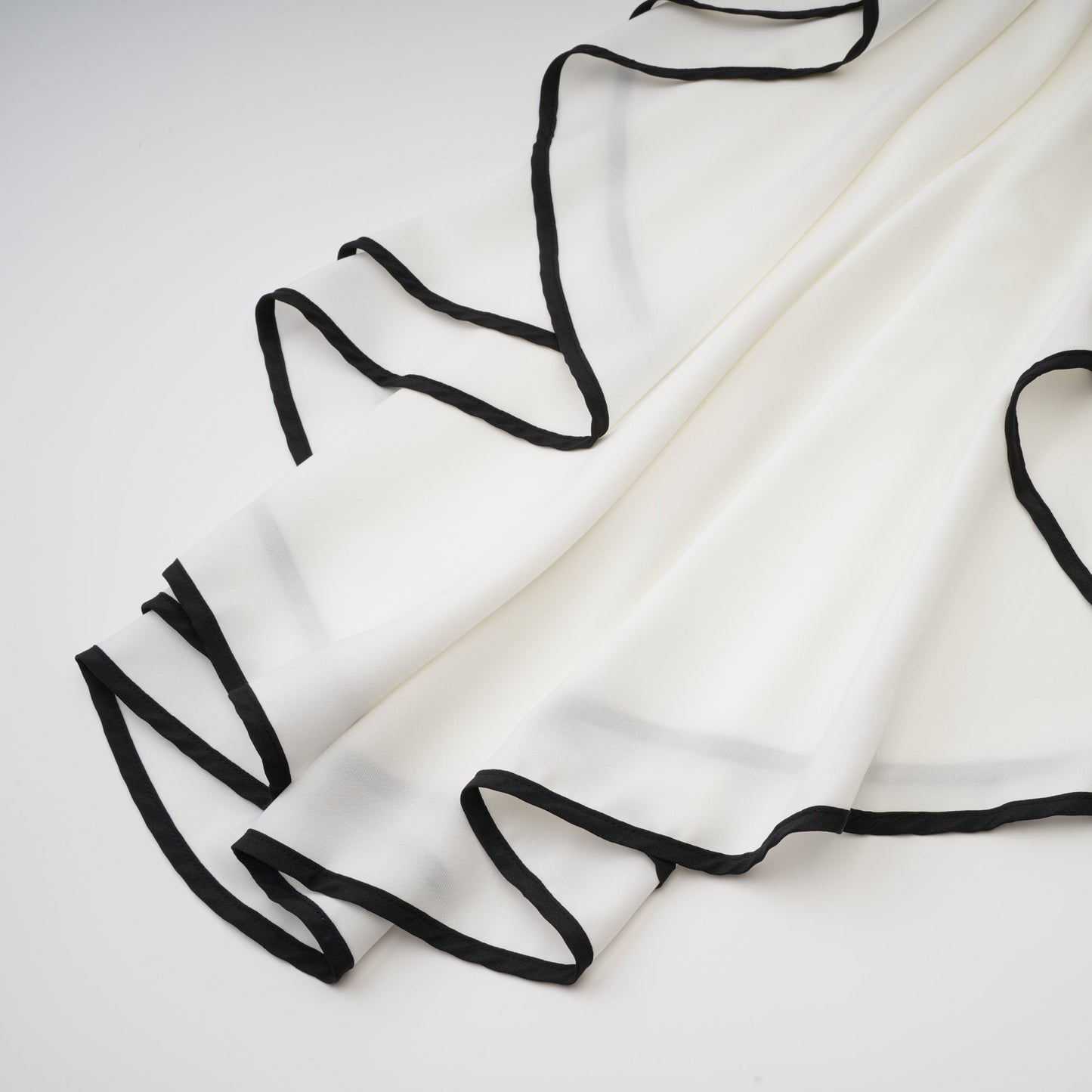 Madeleine ruffle-sleeve dress