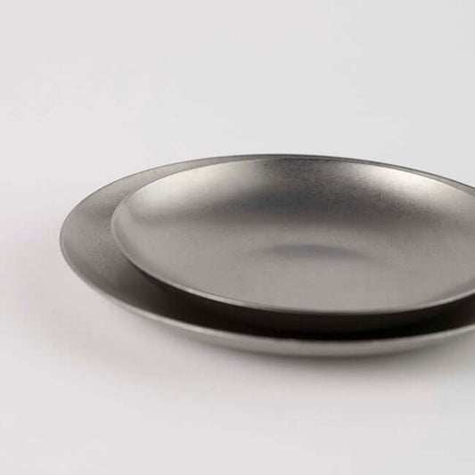 VINTAGE INOX small stainless steel tray, circular design, durable and chic, size 97mm, ideal for versatile use, made in Japan.